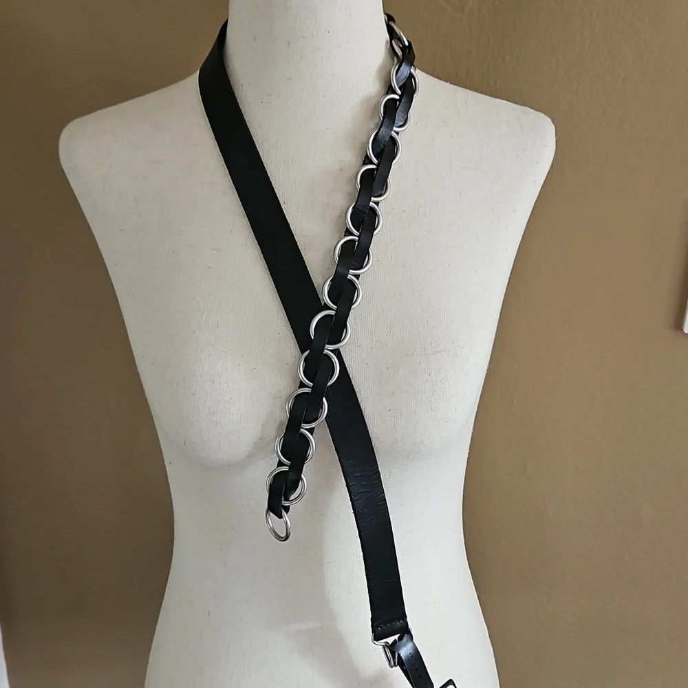 NWT Linea Pelle Black Silver CIRCLES goth 90s Thin Belt   Size Small